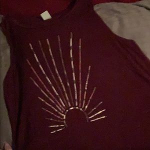 Old Navy casual tank with design on front